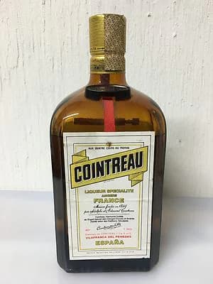 Confezione di Cointreau Litro